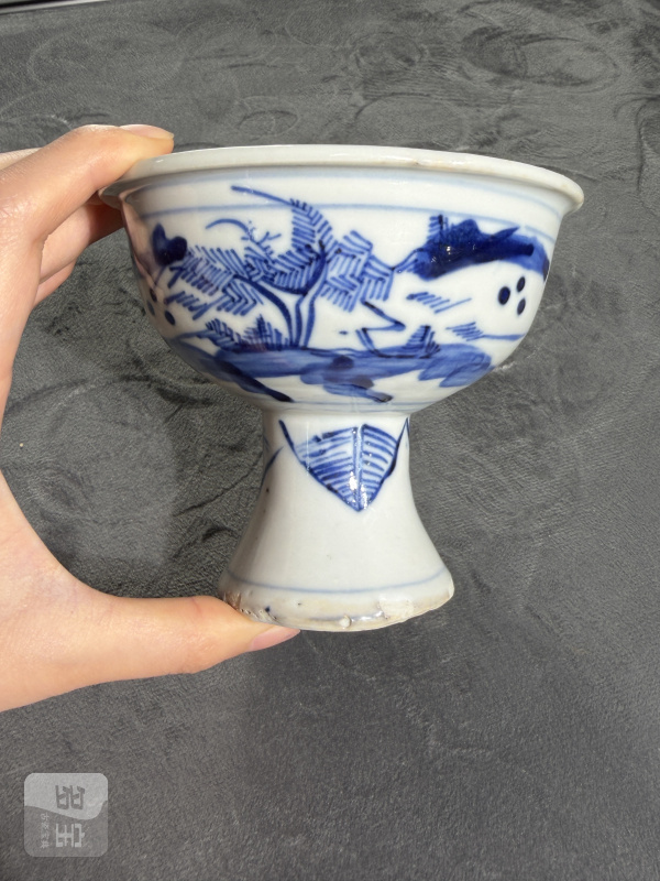 清晚期青花山水纹高足杯 - 图3